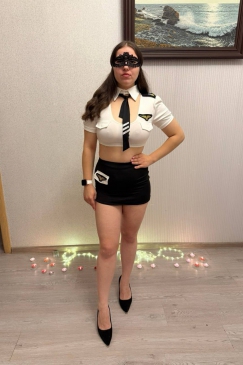 Доминика, 22 года